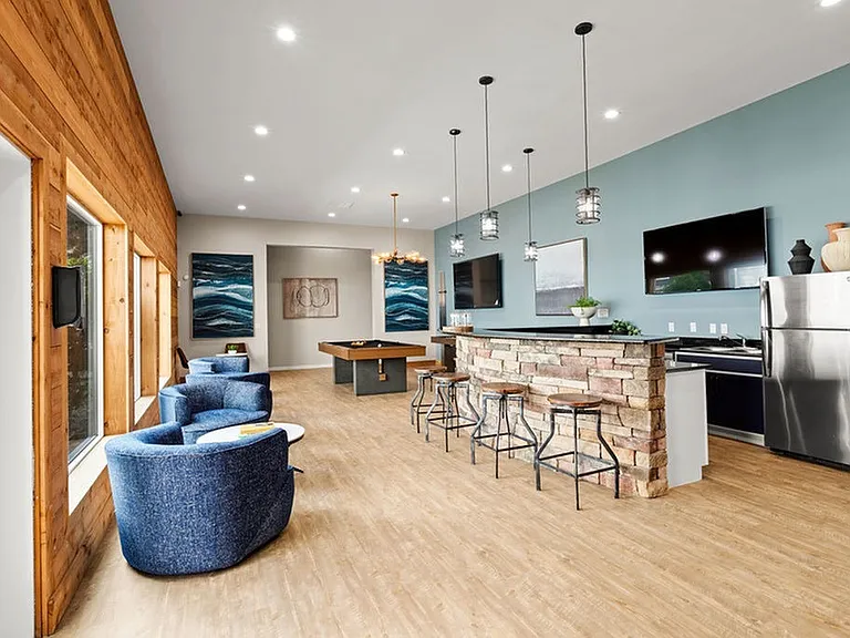 Avana Chestnut Hills — Photo 17