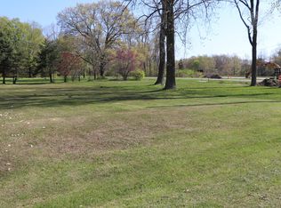 315 Sierra Dr, Benton Harbor, MI 49022