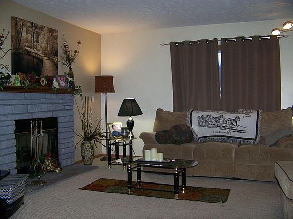 4th image of 157 Alcon Dr