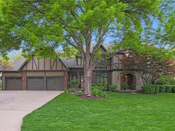 13908 Eby St, Overland Park, KS 66221