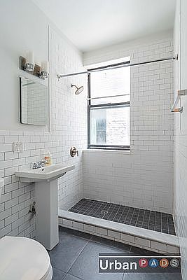 4th image of 144 W 111th St #8A