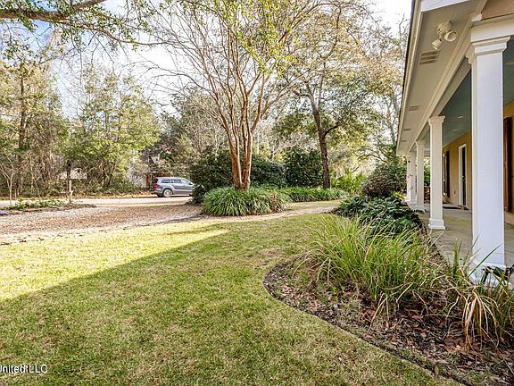 5th image of 9525 W Palm Ln