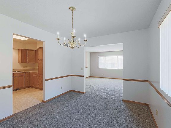 5th image of 5400 S 32nd St
