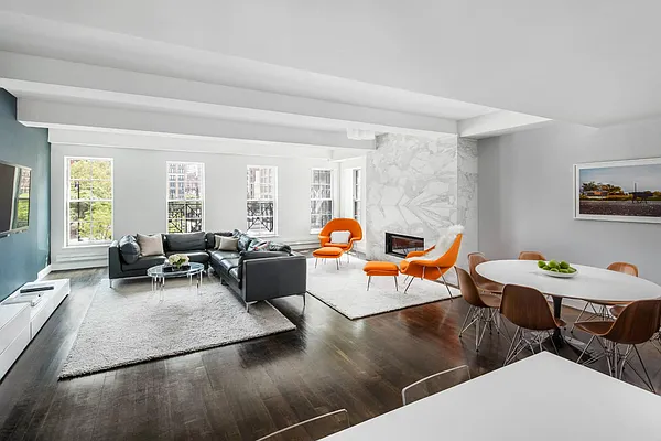 Sold by Town Residential | media 19