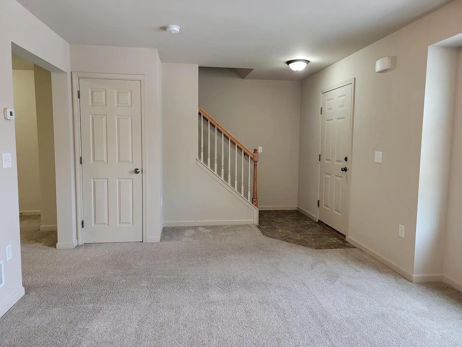 2 bed, 2.5 bath, 1294 sqft, $1,695 — Photo 2