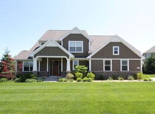 8462 Grapevine Cir, Mattawan, MI 49071