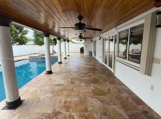 8700 SW 19th Ter, Miami, FL 33165