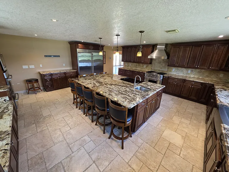 8146 Oak Park Rd — Photo 23