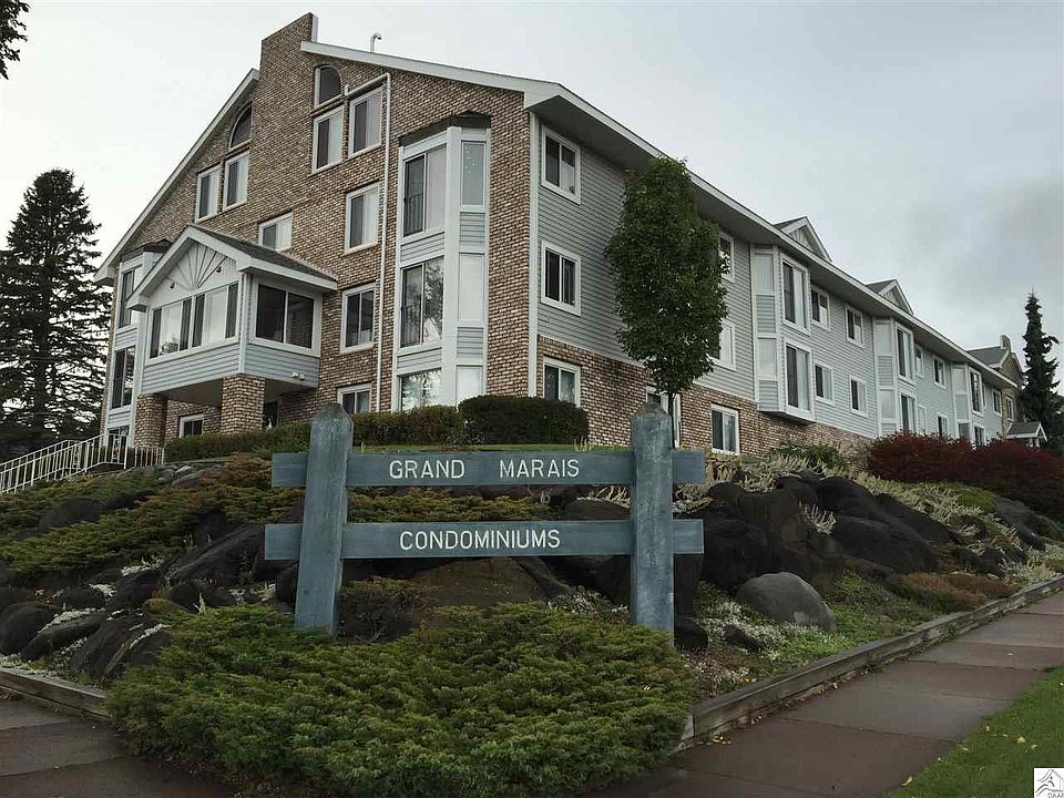 2nd image of 209 1st Ave E #12