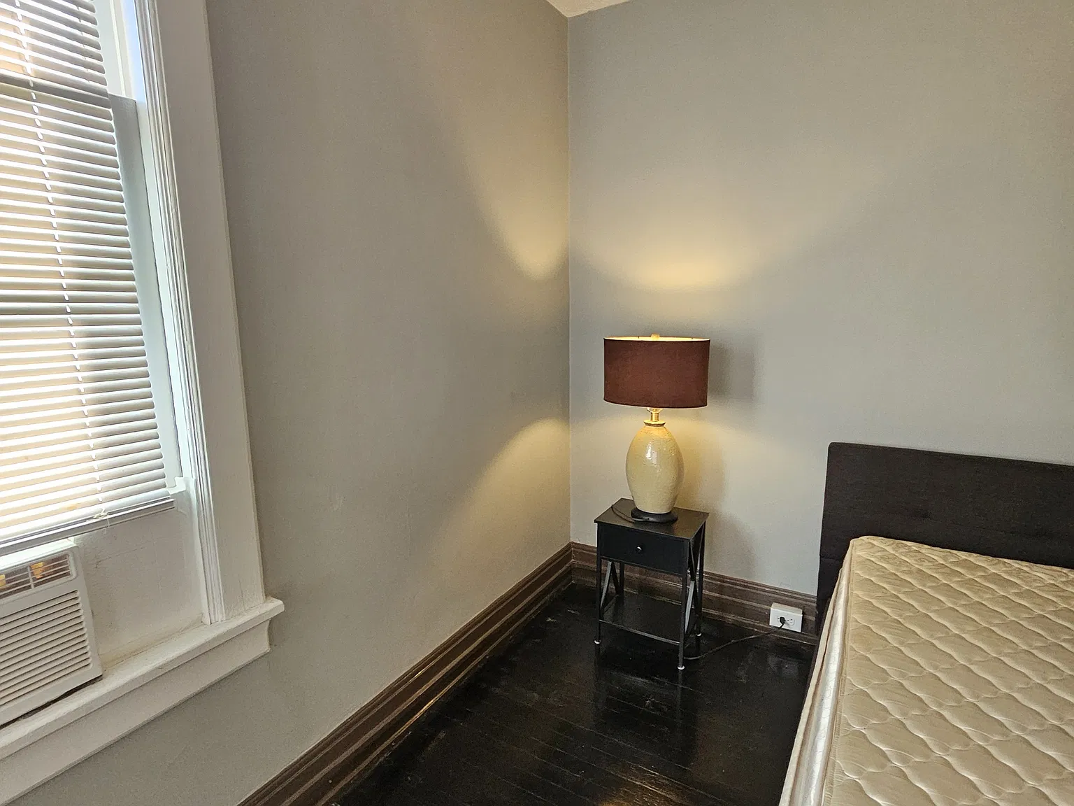1223 Fillmore St - Freedom Manor - Room 5 — Photo 4