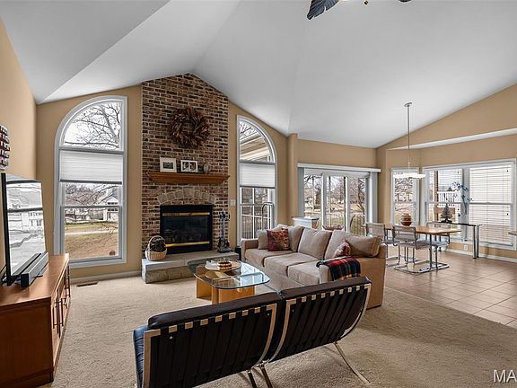 5th image of 160 Dornoch Dr