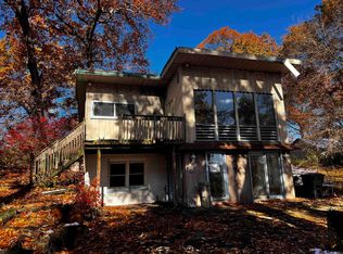 10501 Jefferson Rd, Osceola, IN 46561