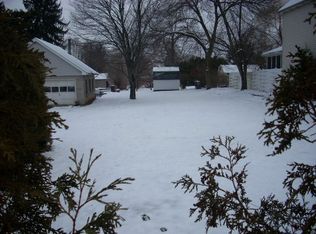 610 Yale Ln, Altoona, PA 16602