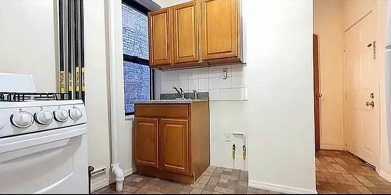 Rented by MPGL Realty Corp | media 14