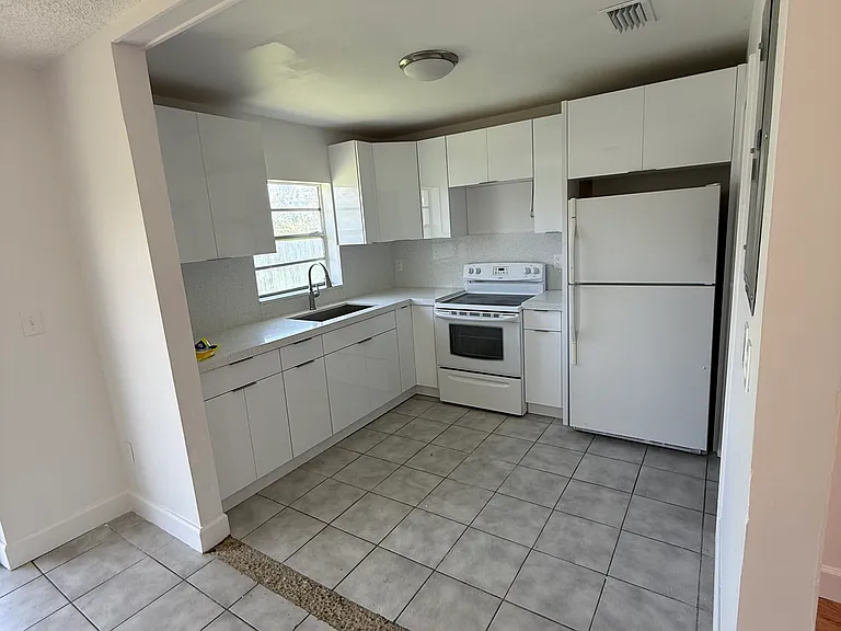 12205 SW 263rd Ter #1 — Photo 9