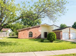 7548 David Dr, North Richland Hills, TX 76180