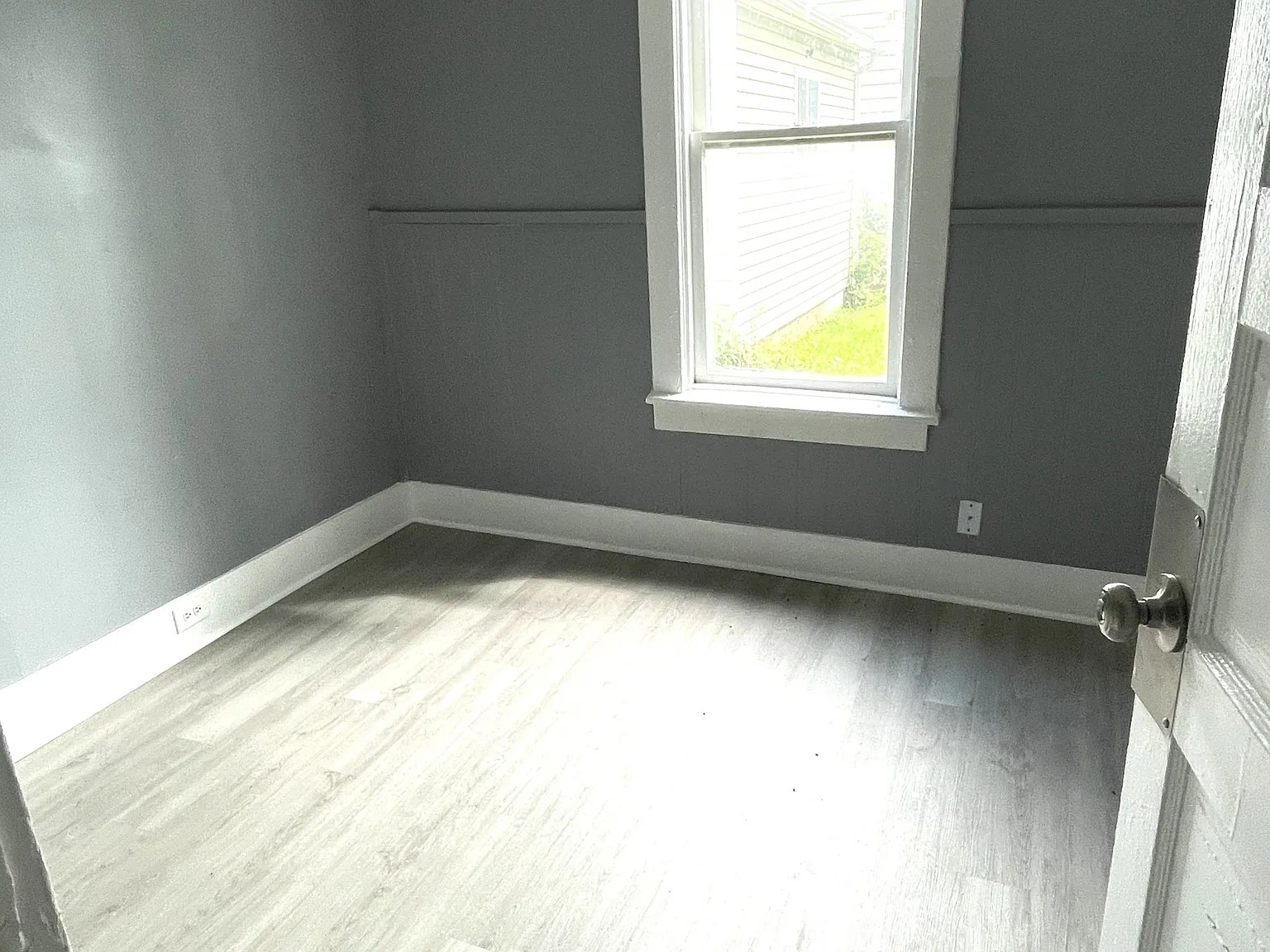 2 bed, 700 sqft, $800 — Photo 4