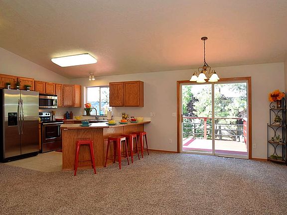 5th image of 4431 E 15th Ave