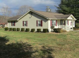 522 School St, East Bernstadt, KY 40729