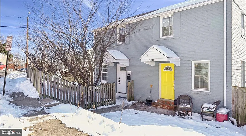 3 bed, 1326 sqft, $3,500 — Photo 2