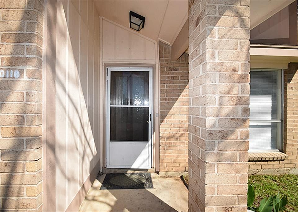 1st image of 20118 Seablossom Ln