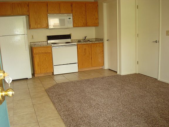2nd image of 100 Pulsipher Ln Unit 6205