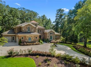 1010 Jones Rd, Roswell, GA 30075