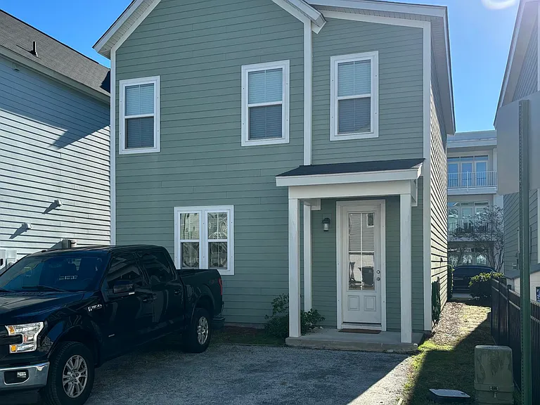 1512 Cuyler Ln — Photo 8