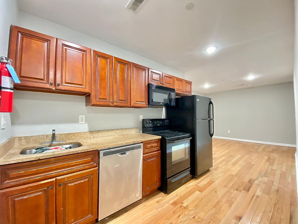 1st image of 1411 N 15th St APT 4B