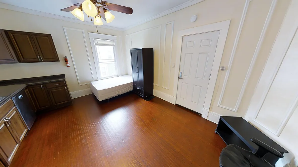 Building Photo - 321 Westcott St #5