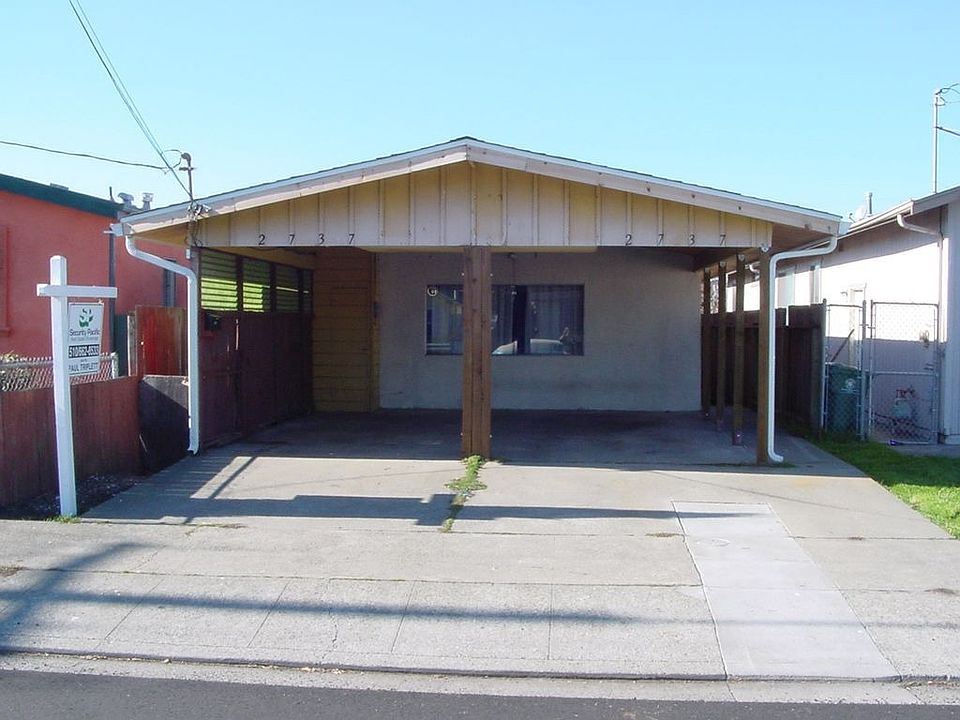 2nd image of 2737 16th St