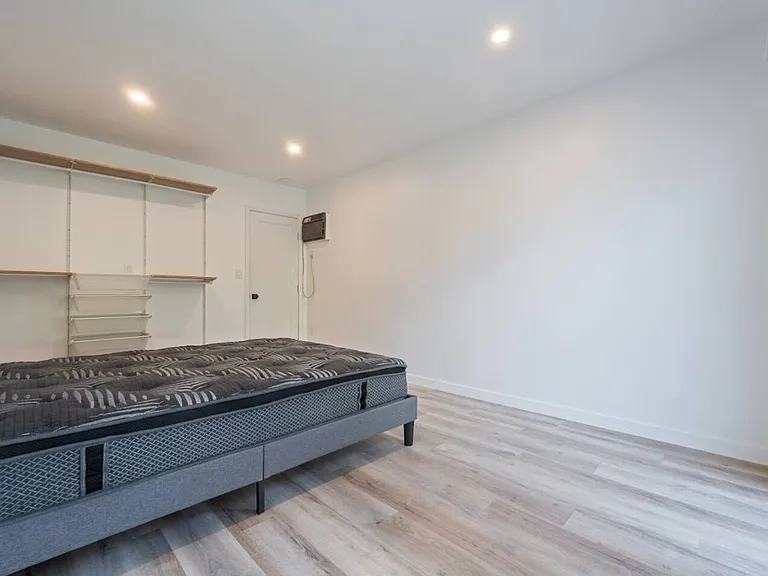 6831 Wexford Pl — Photo 40