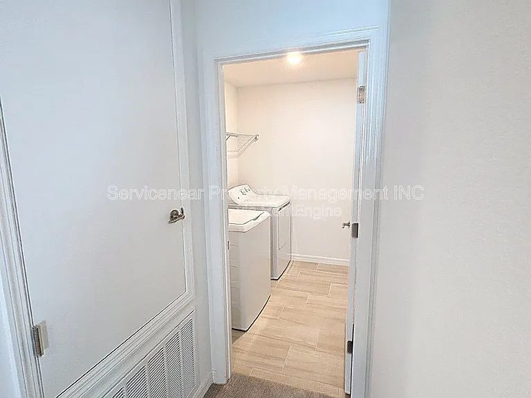 8438 Blue Wave Ln — Photo 18