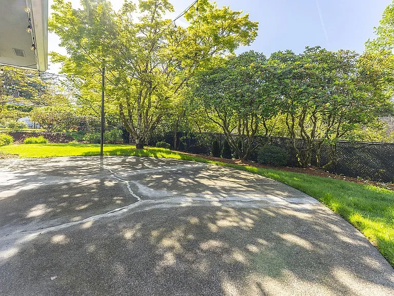 6060 SW Salmon St — Photo 30