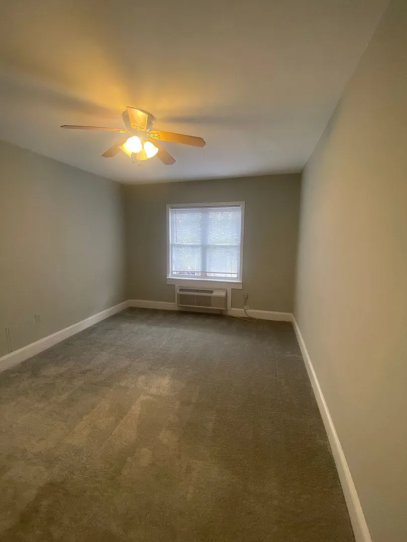 3220 Wisc Properties — Photo 2