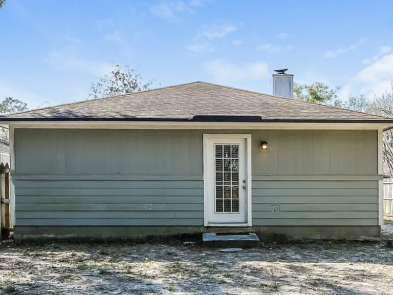 881 Jackson Rd — Photo 19