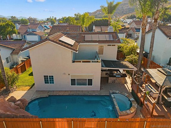 3rd image of 10253 Paseo Park Dr