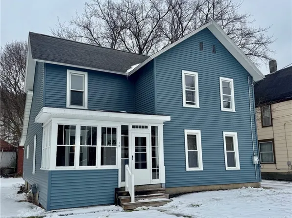 35 Davenport St, Hornell, NY 14843