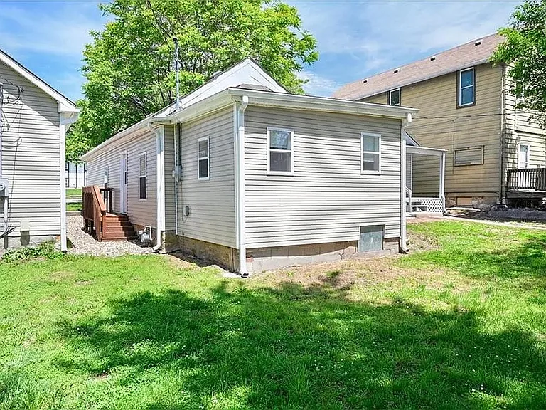 619 Kiowa St — Photo 1