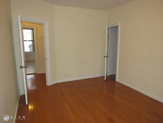 Rented by Kian Realty | media 14