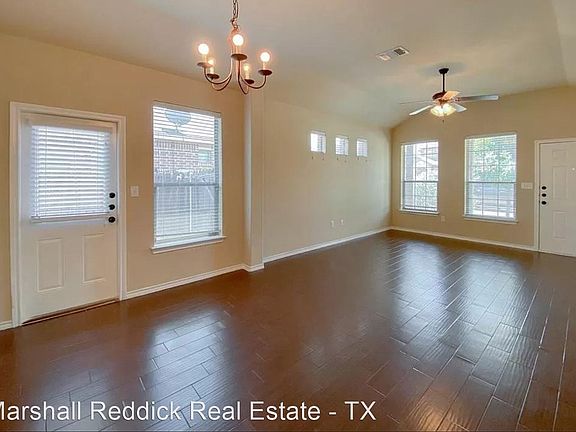 3rd image of 137 Creekside Villa Dr #10601279