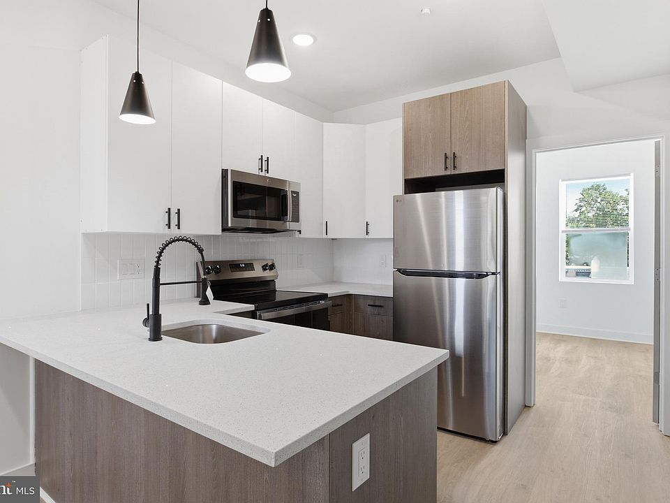 1st image of 4312 Pennsgrove St #3