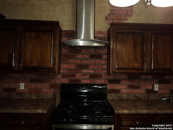 5th image of 1223 Avant Ave