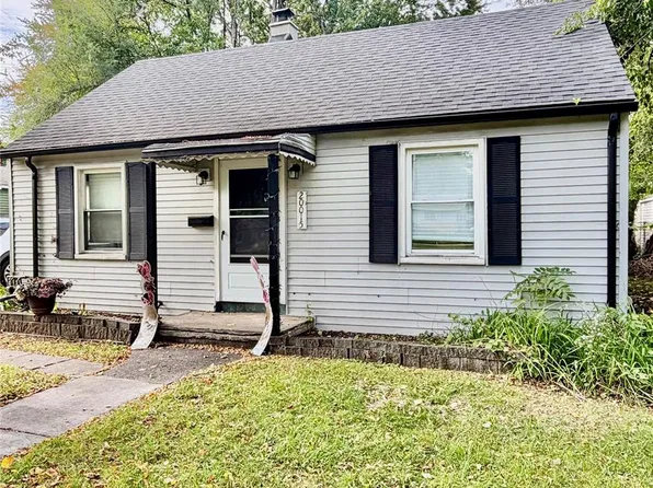20015 Five Points St, Redford, MI 48240