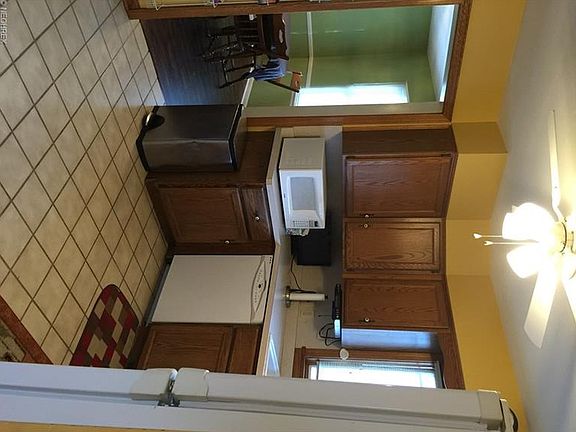 5th image of 67 Green Bay Dr