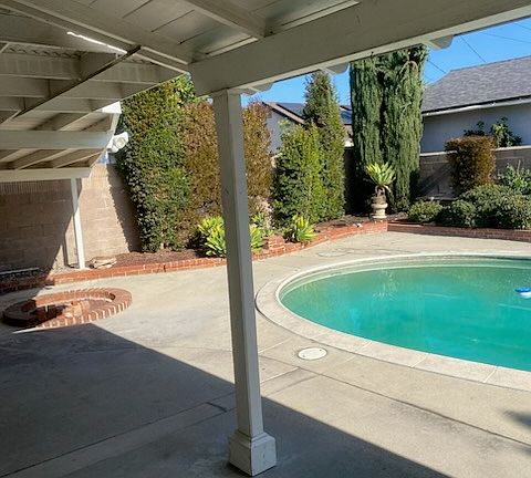 5th image of 246 S Armel Dr