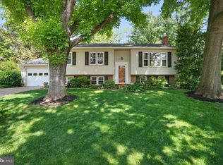 5419 Rumsford Ln, Burke, VA 22015