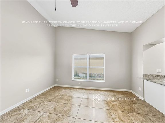 4th image of 2341 Donegan Pl