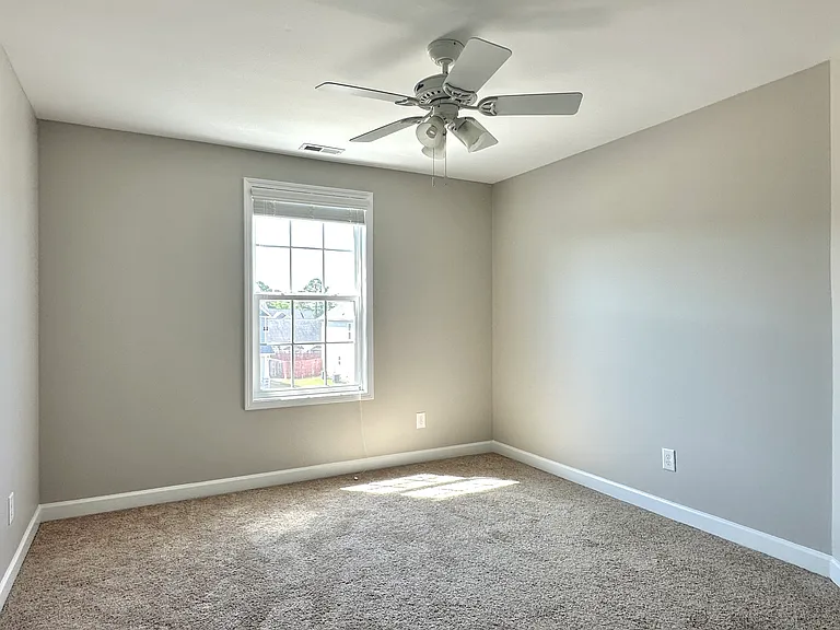 6008 Crown Ridge Ct — Photo 20