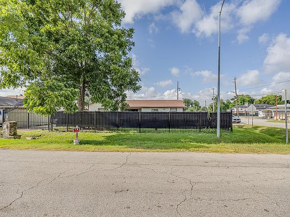 5th image of 10706 Bauman Rd